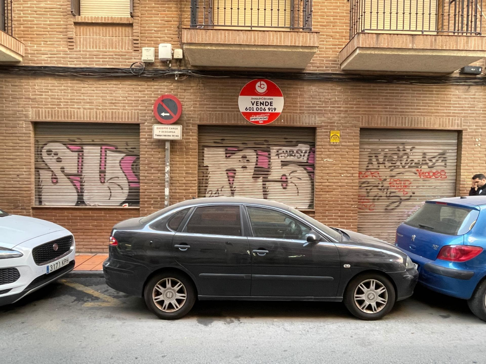 LOCAL COMERCIAL EN EL CORAZÓN DE MURCIA: OPORTUNIDAD EXCEPCIONAL PARA INVERSORES Y EMPRENDEDORES.