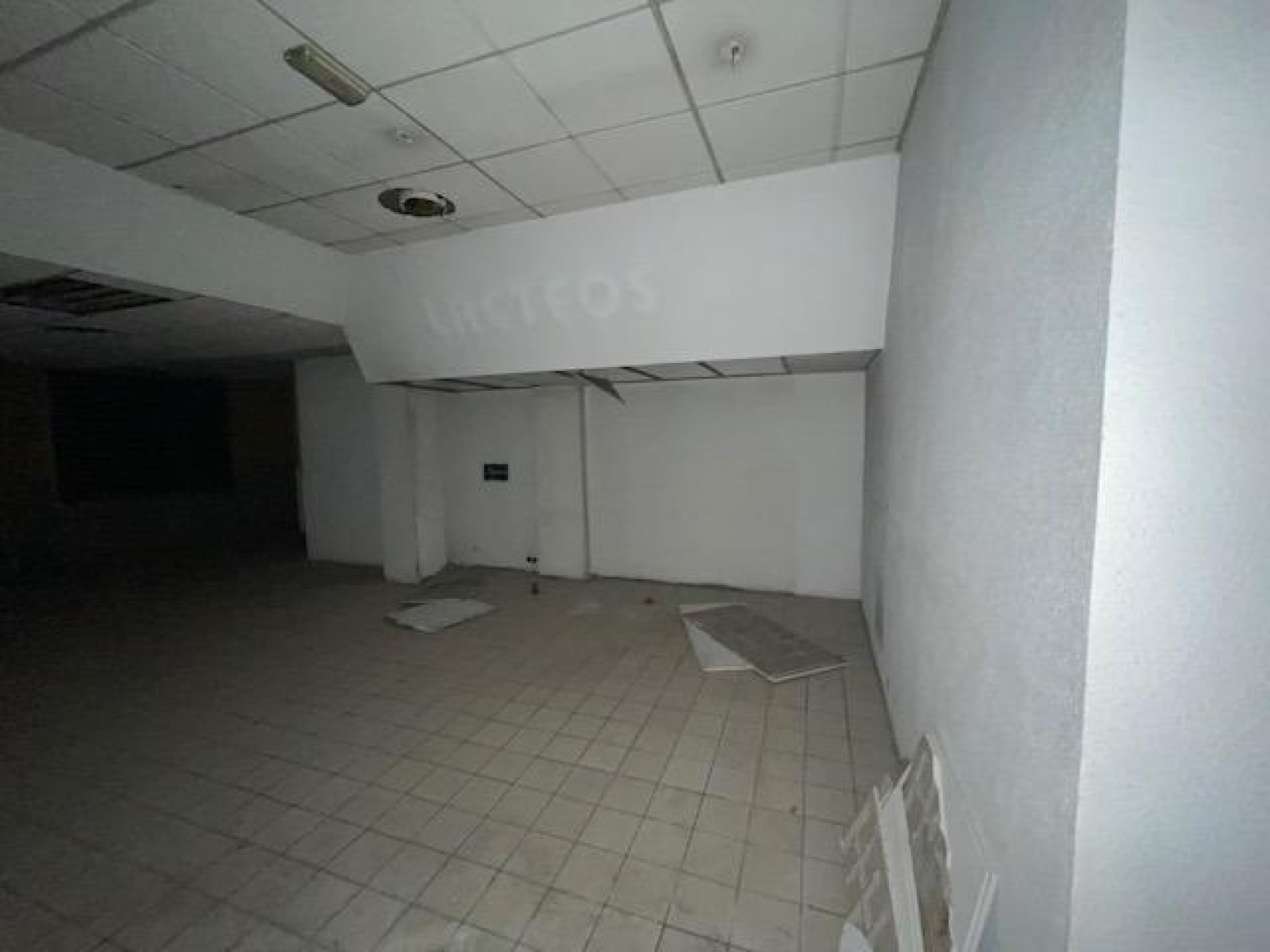 LOCAL COMERCIAL EN EL CORAZÓN DE MURCIA: OPORTUNIDAD EXCEPCIONAL PARA INVERSORES Y EMPRENDEDORES.