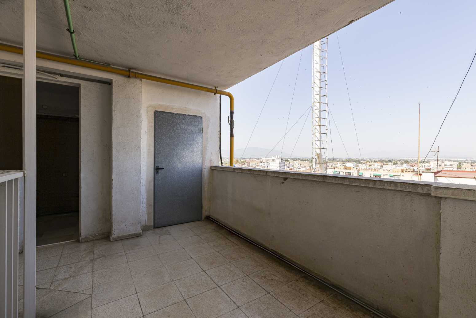 Piso reformado en planta 11 en el centro de Murcia