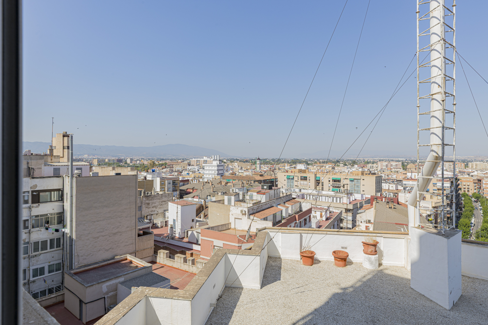 Piso reformado en planta 11 en el centro de Murcia