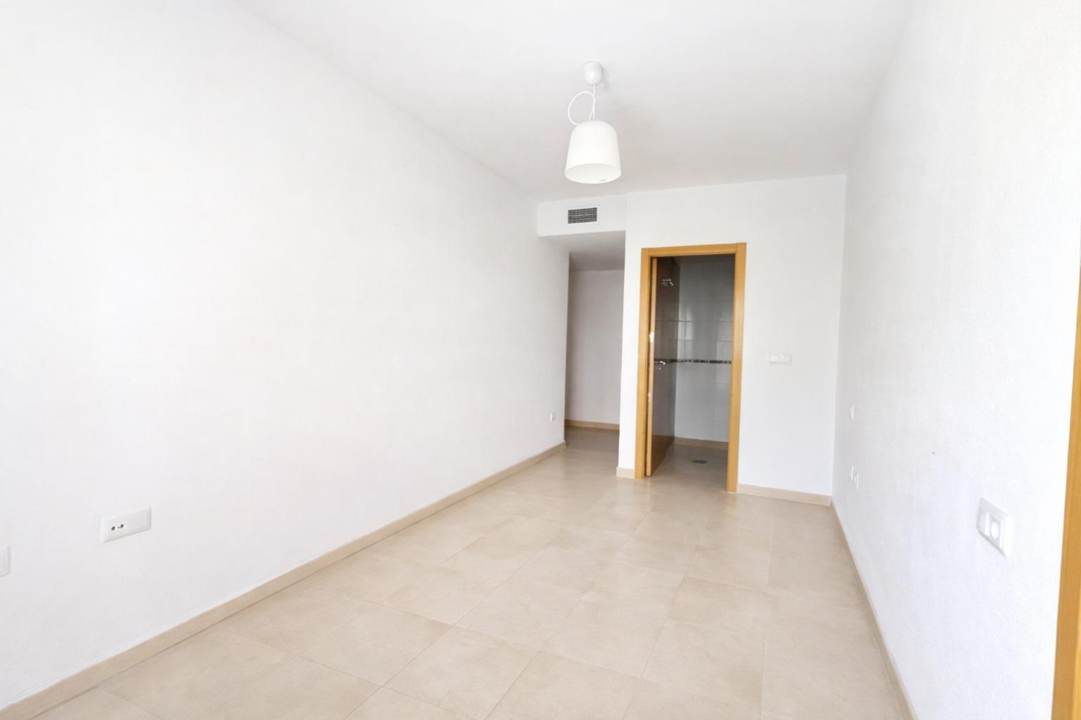 LUMINOSO PISO EN MURCIA ZONA JUAN DE BORBON ¡¡ 0% HONORARIOS AGENCIA!! PUJAS HASTA EL 30 DE SEPTIEMBRE
