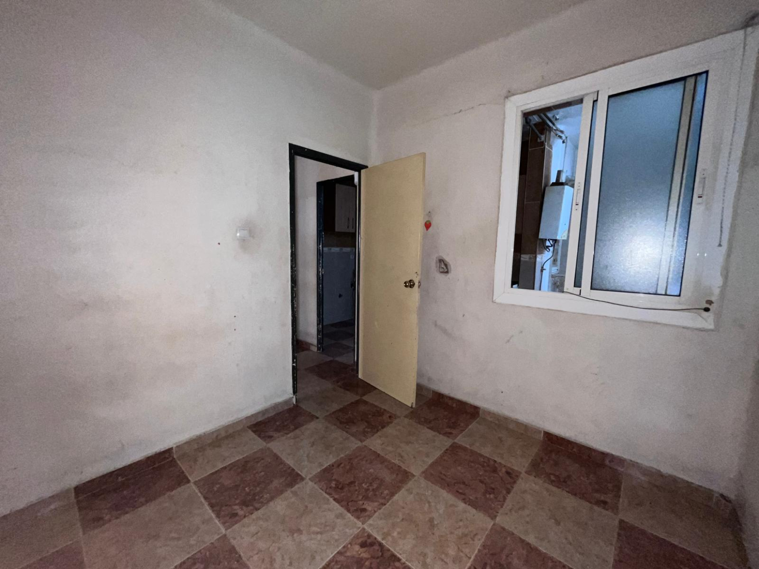 Piso de 4 dormitorios junto a Plaza del Carmen y Estación de Renfe 0% HONORARIOS AGENCIA