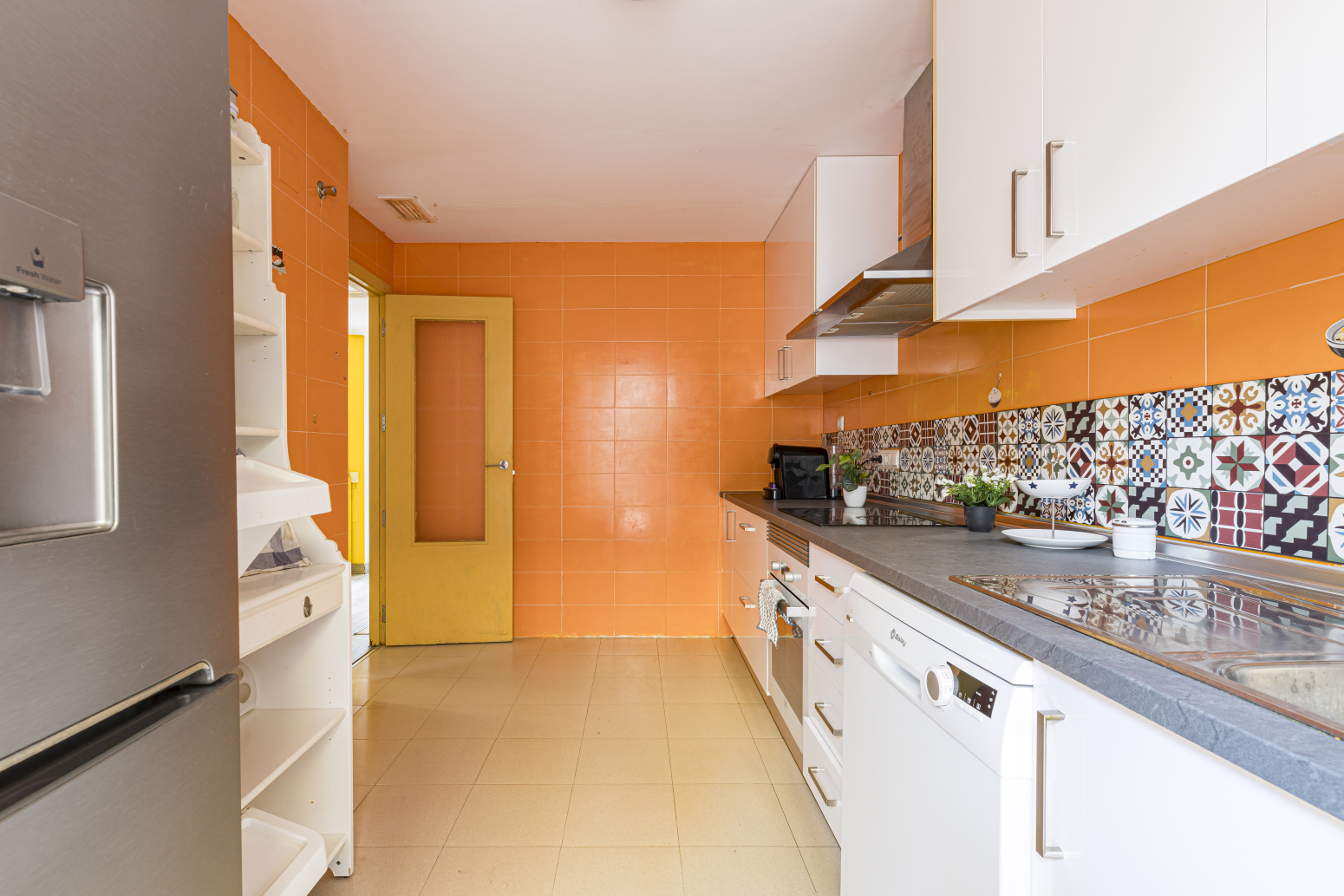 CHALET PAREADO CON JARDÍN PRIVADO EN LA URBANIZACIÓN MONTEPINAR