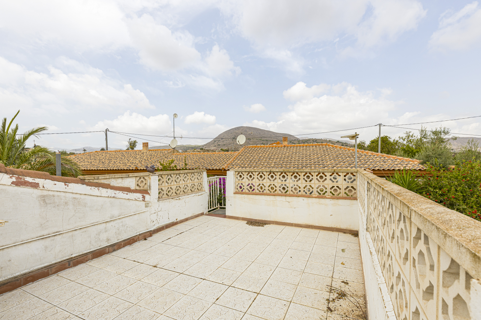 Tu casa bajo el sol, a solo 500 metros del Balneario de Leana Fortuna