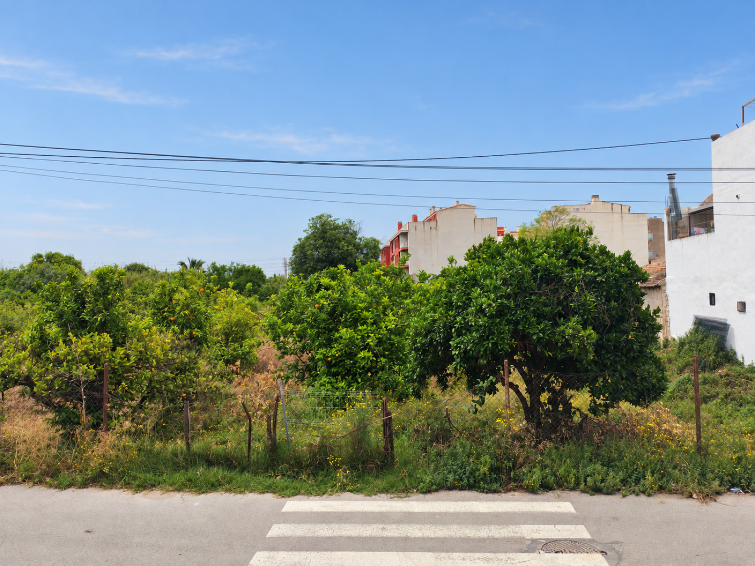 VIVIENDA JUNTO AL FUTURO PARQUE METROPOLITANO OESTE