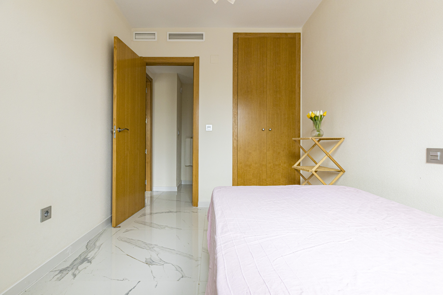 VIVIENDA JUNTO AL FUTURO PARQUE METROPOLITANO OESTE