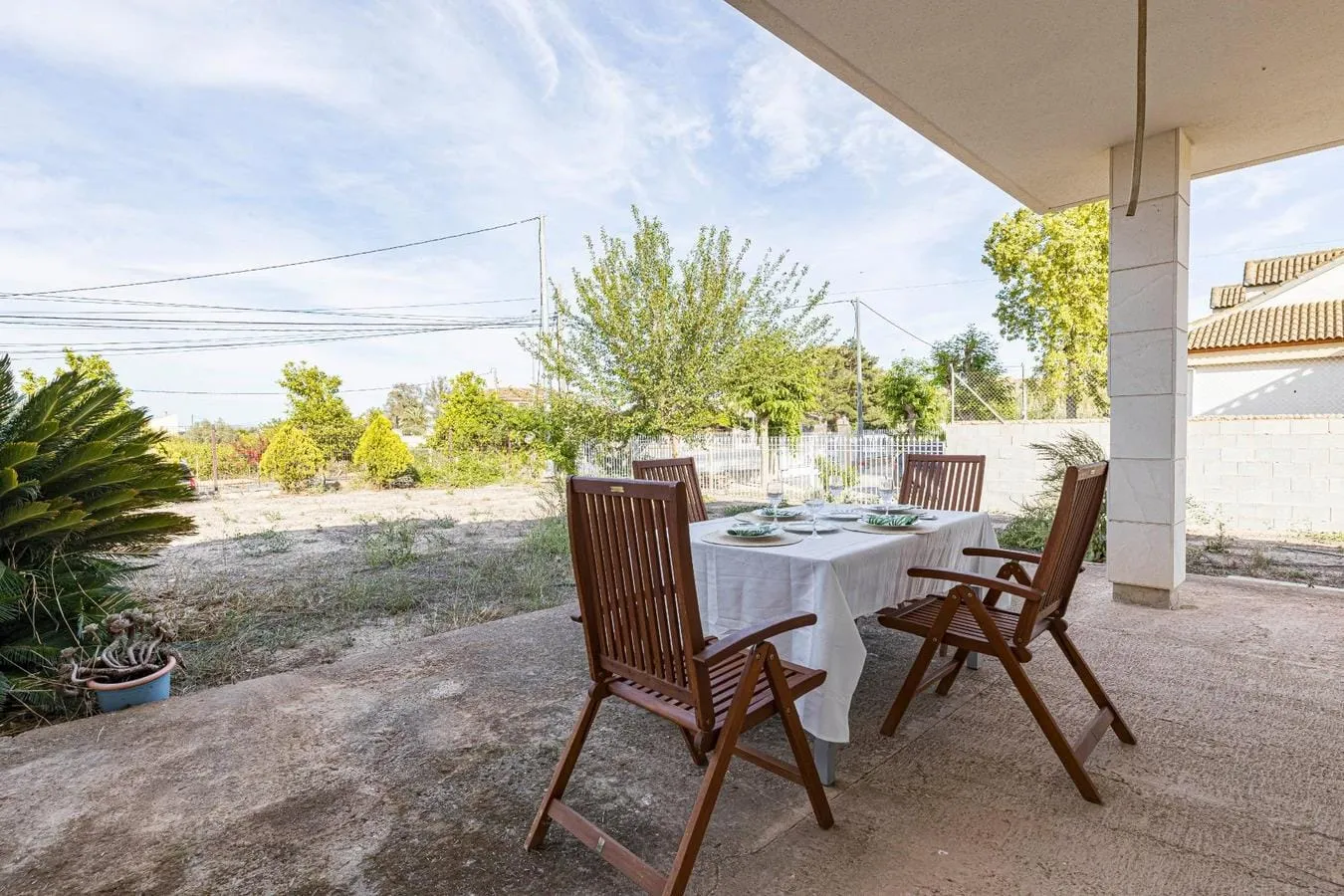 CHALET EN VENTA CON PATIO PRIVADO Y PISCINA EN SANGONERA LA SECA