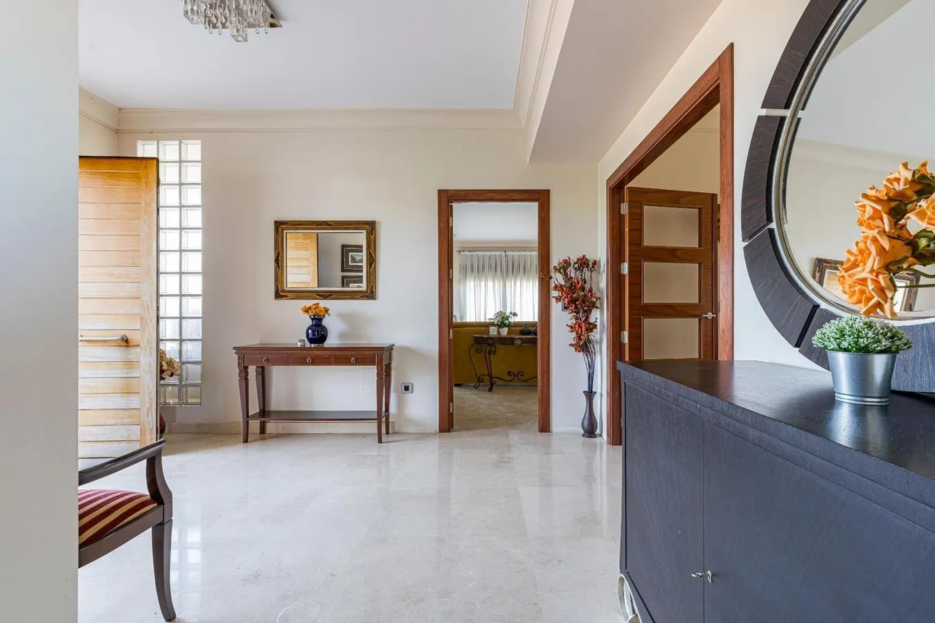 DUPLEX ADOSADO A REFORMAR EN LOS GARRES