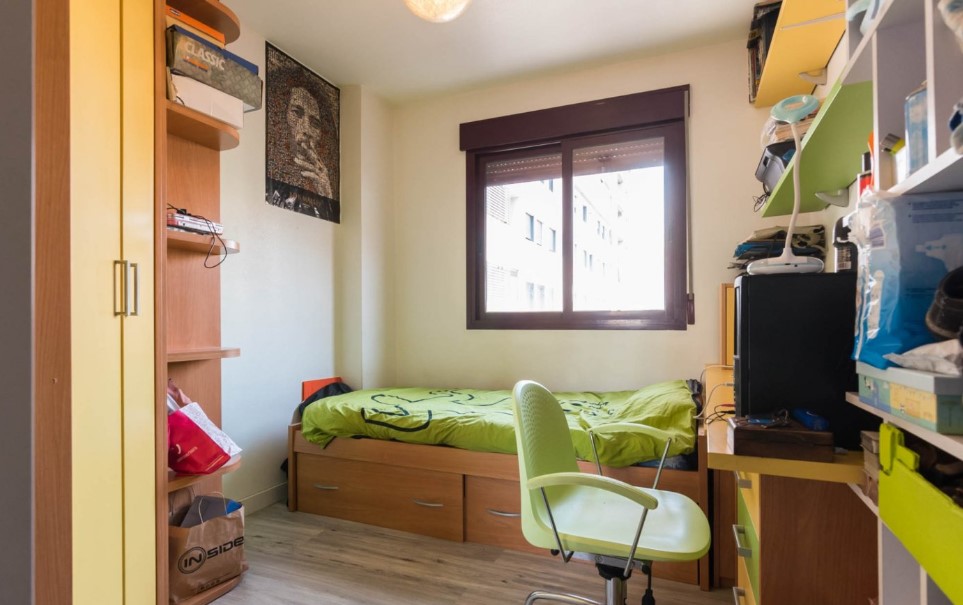 Piso en Joven futura Inmobiliaria en Murcia